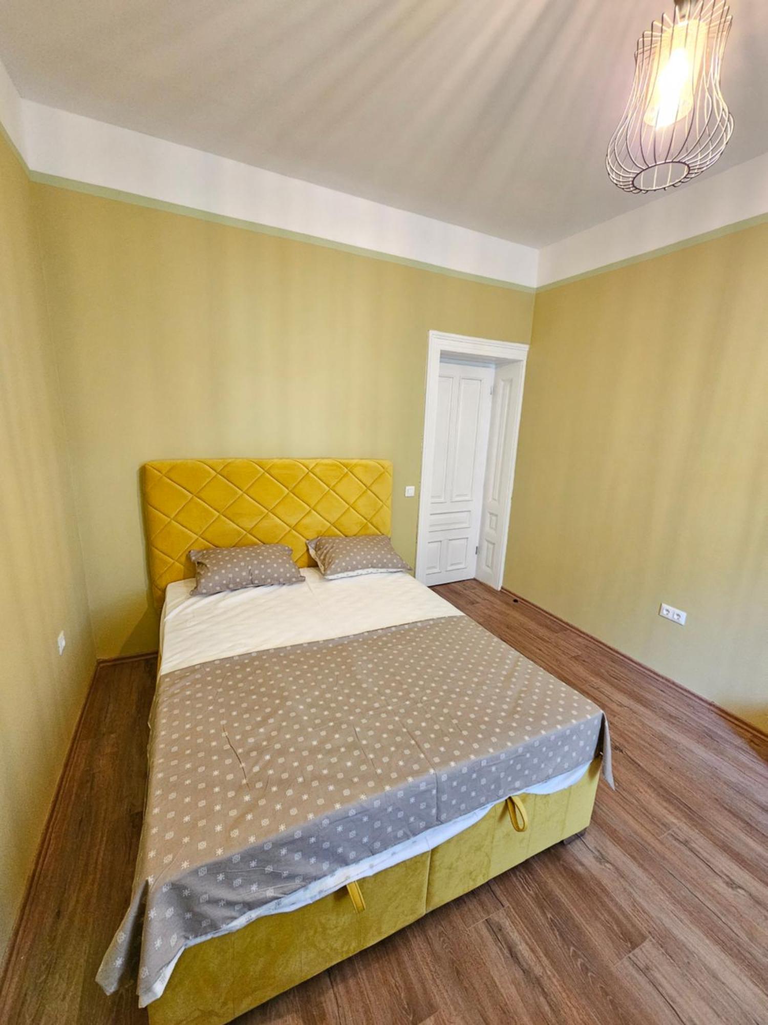 R&N Familiy Apartments โมสตาร์ ภายนอก รูปภาพ