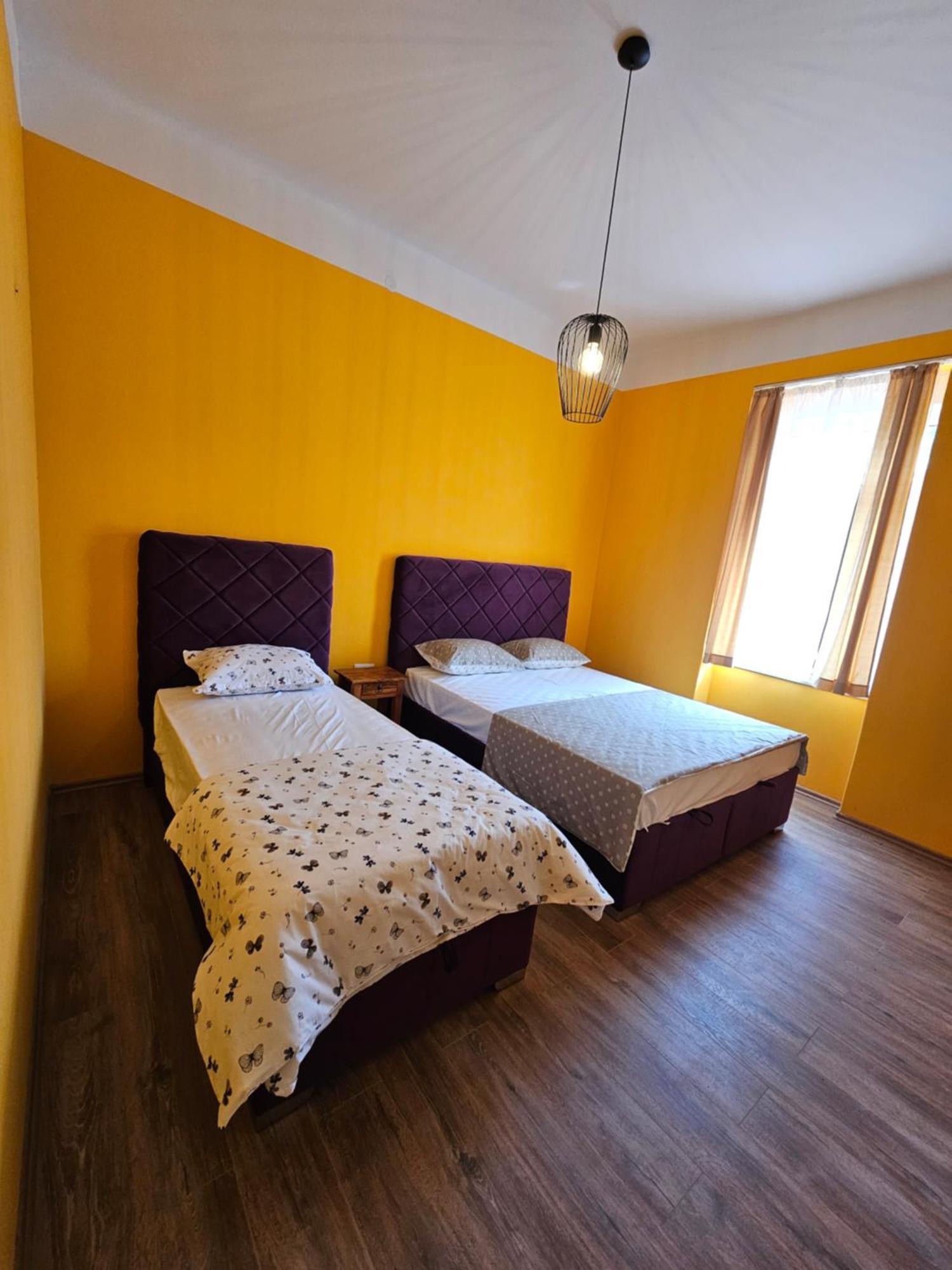 R&N Familiy Apartments โมสตาร์ ภายนอก รูปภาพ
