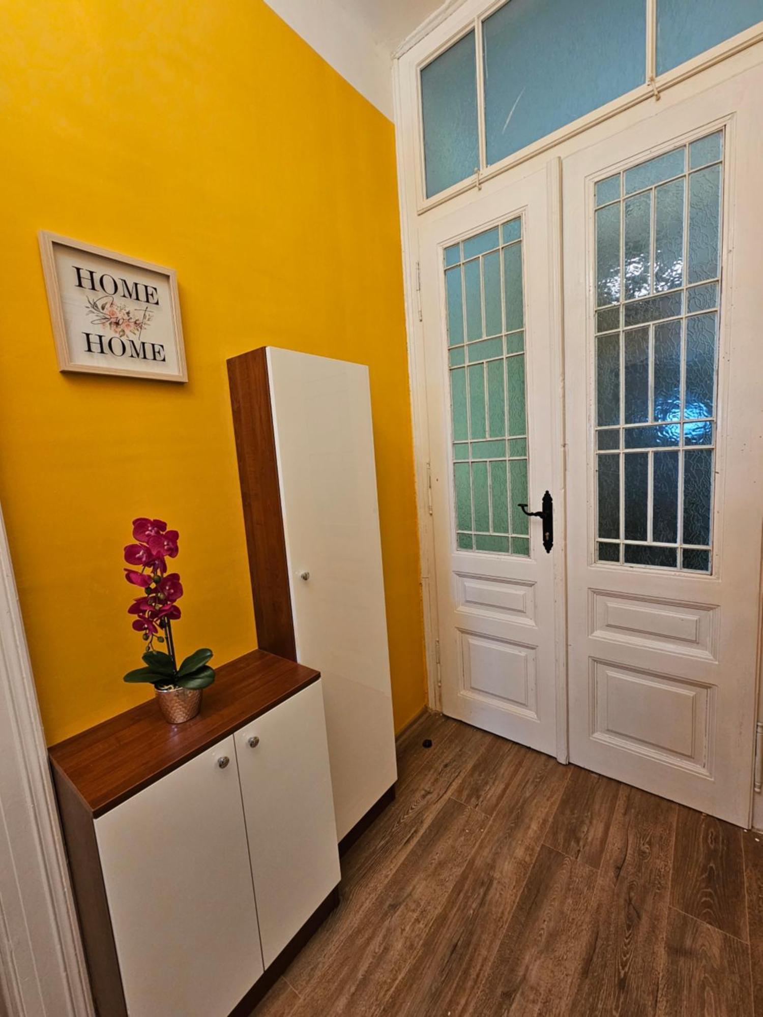 R&N Familiy Apartments โมสตาร์ ภายนอก รูปภาพ